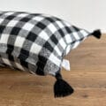 リトアニアリネン タッセル付きスモールクッション【ギンガムチェック】