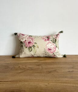 英国花柄 タッセル付きスモールクッション 【フローラルⅧ】