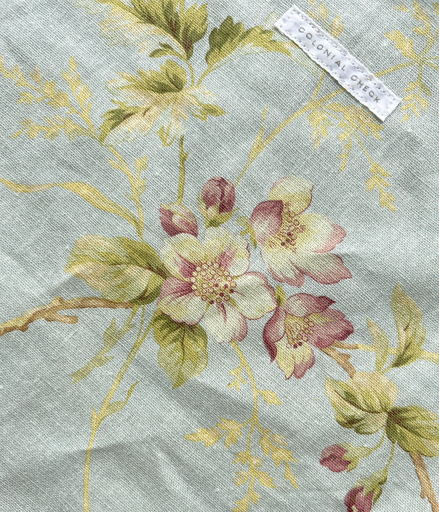 クラシック花柄トートバッグ【ホワイト・ブルー】