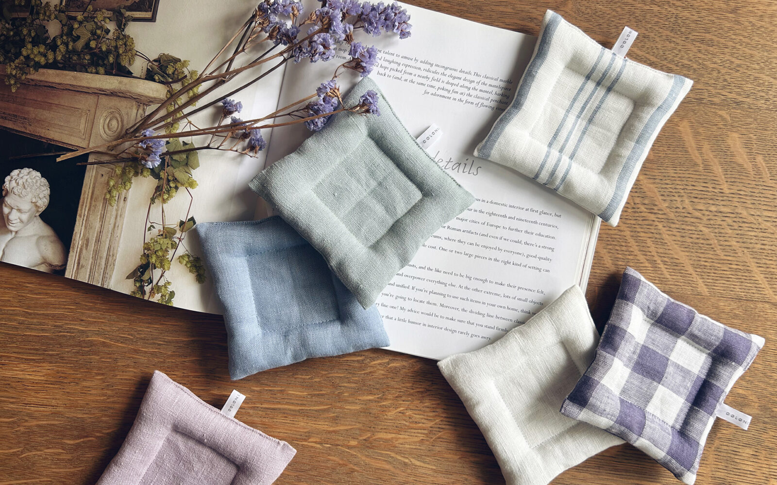 クッションコースター