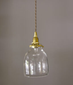 とりもと硝子店 /『Salty 閉』ガラスのペンダントライト