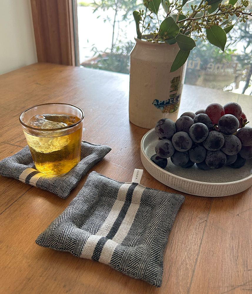 リネンクッションコースター【ブラックヘリンボーン】